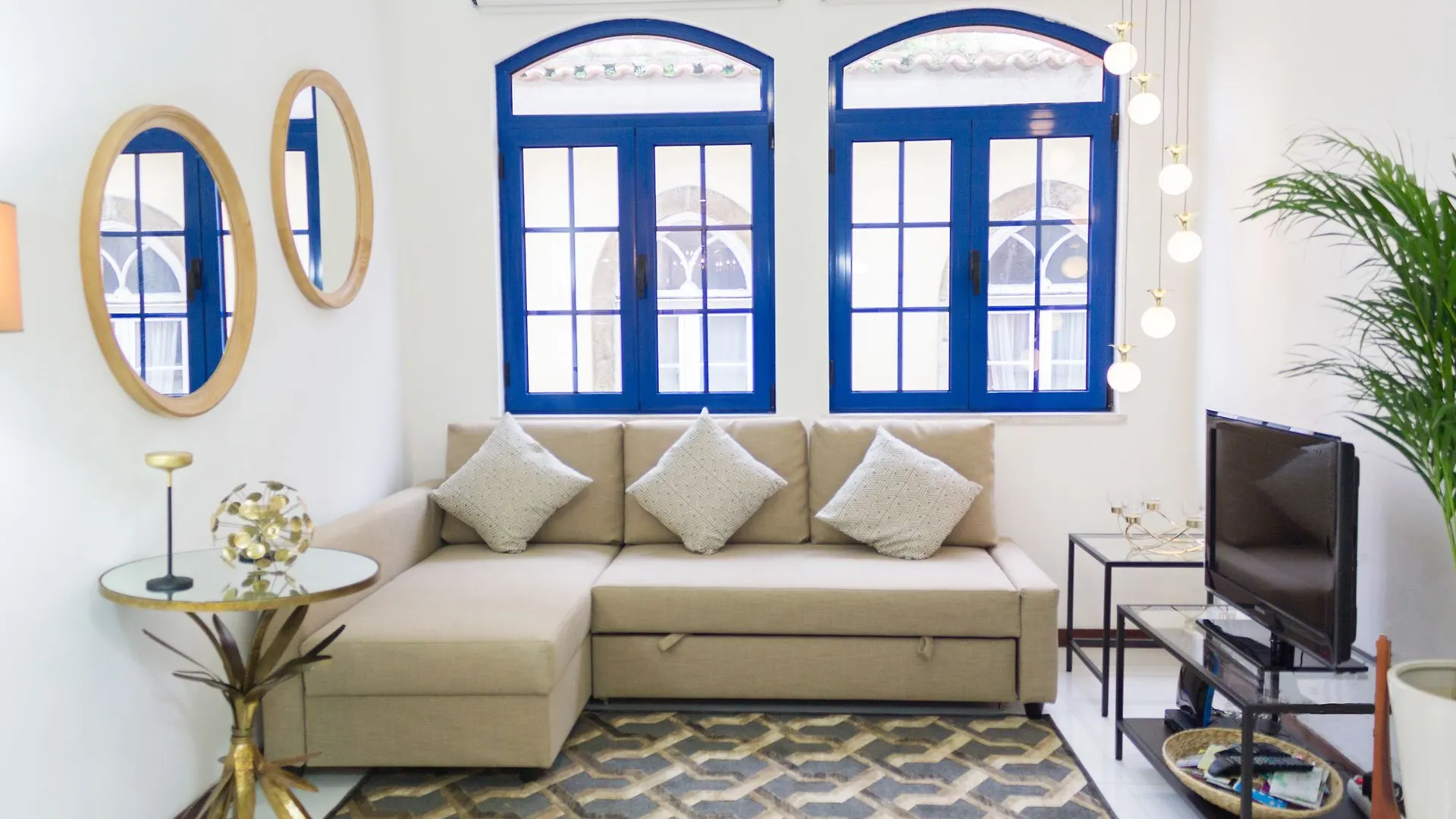 Rossio Penthouse By Lu Holidays Lisbon Apartment
